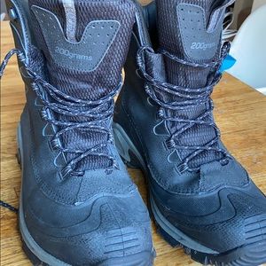 Columbia men’s boots